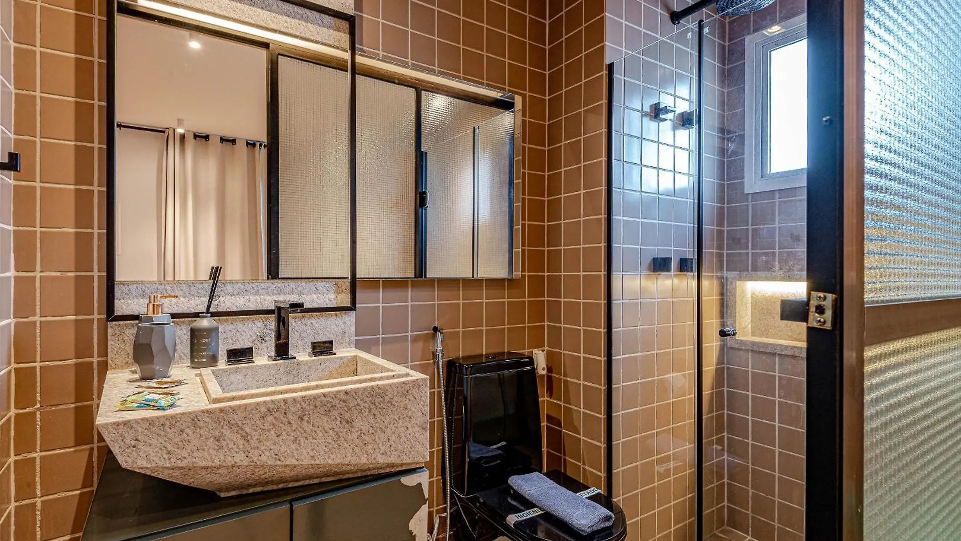 Flat Grande Em Condominio De Luxo - Centro De Sao Paulo Daire