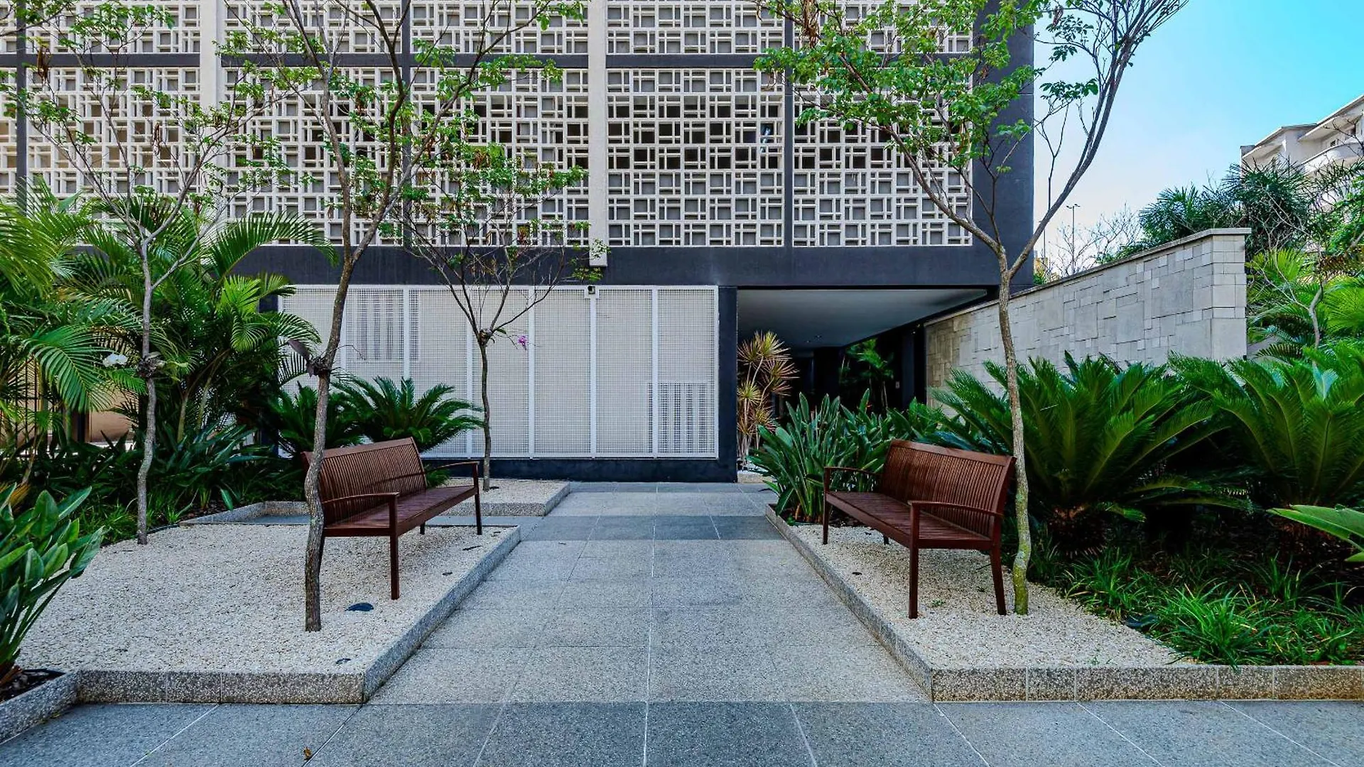 Flat Grande Em Condominio De Luxo - Centro De Sao Paulo